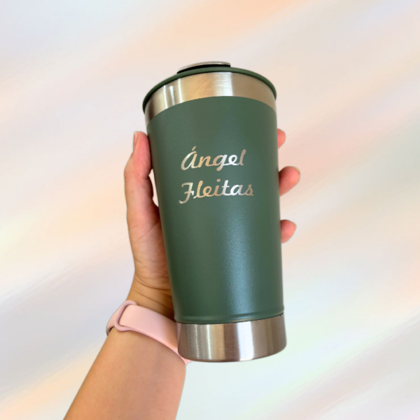 Vaso de Chopp Térmico con grabado laser  C/ Tapa y Abridor